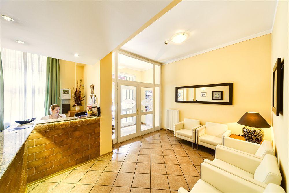 Central Hotel Tiepolo Prague Ngoại thất bức ảnh