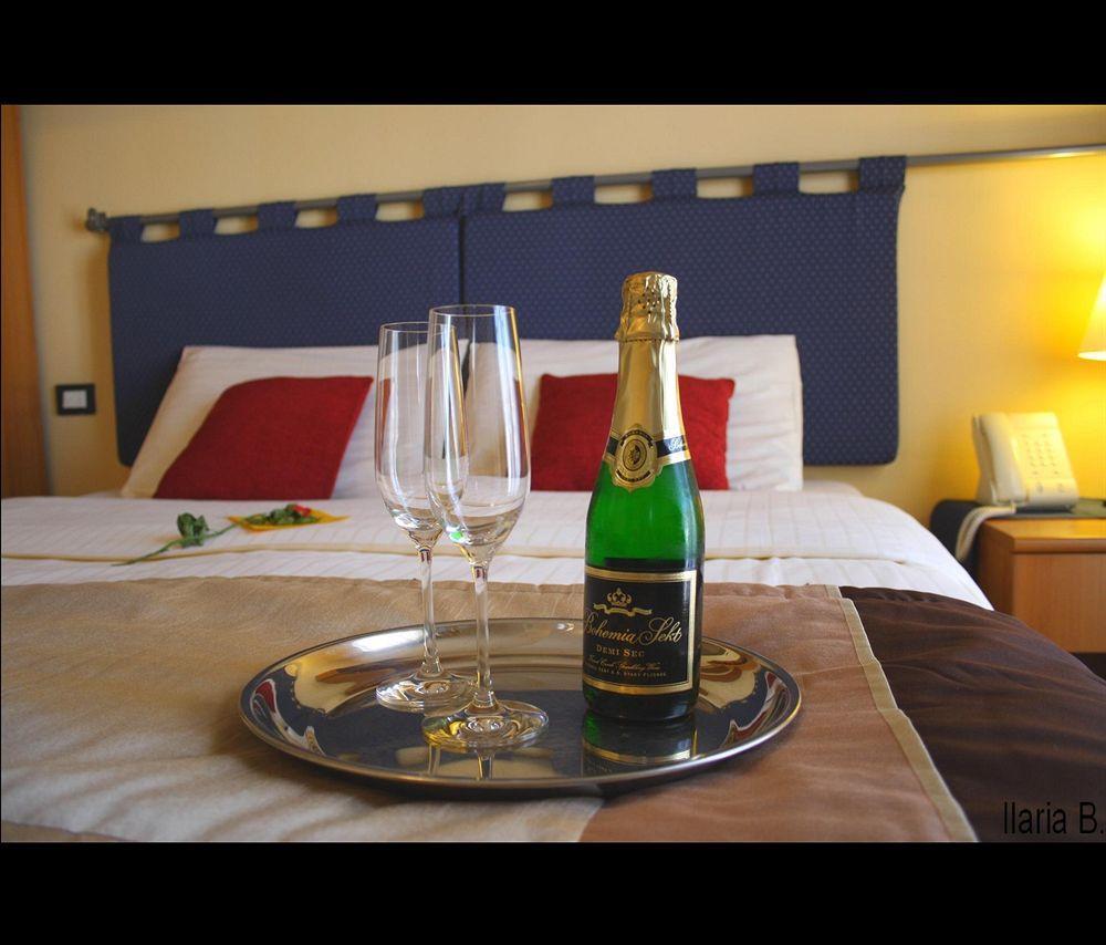 Central Hotel Tiepolo Prague Ngoại thất bức ảnh